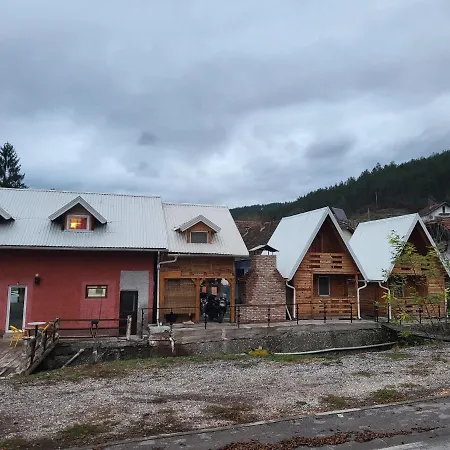 Holiday home Kamp Bungalovi Sase Drvena Kuca Visegrad